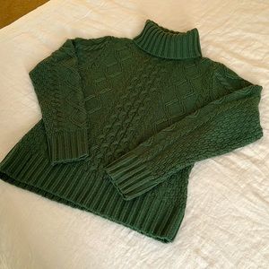 NWOT LL Bean Emerald Green Turtleneck Sweater Size Small